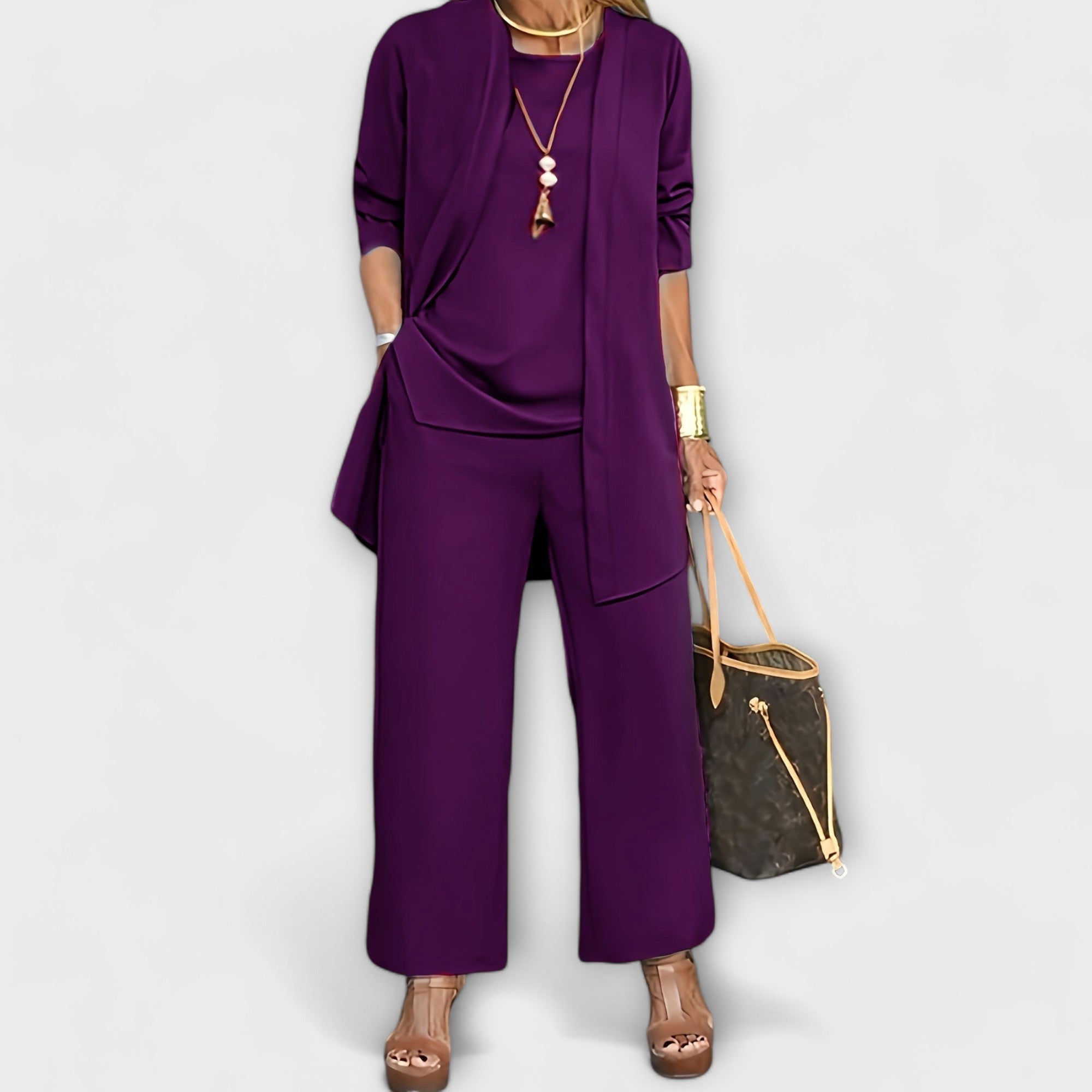 Pohodlná trojdielna súprava