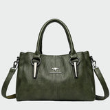 Nadčasová elegantná kabelka cez rameno