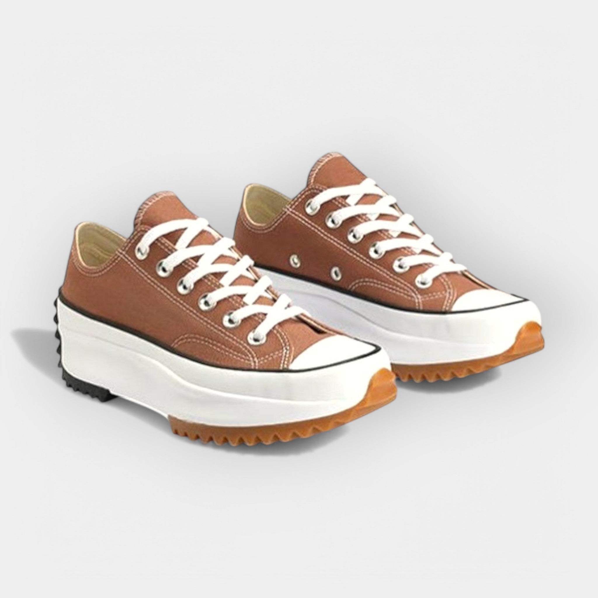 Moderné športové topánky s hrubou podrážkou