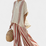 Úchvatný dvoudílný kostým Daisy s červenými pruhy v přírodní textuře